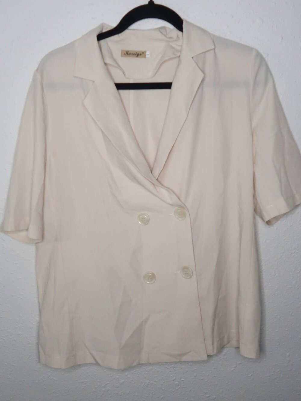 Cream Short-Sleeve Double-Breasted Blazer